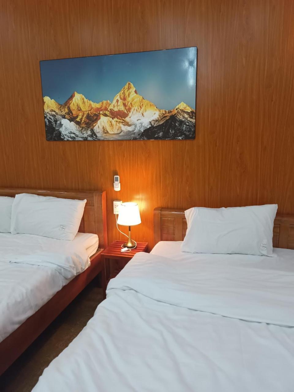 An Homestay & Hostel Motorbikes & Tours Cao Bang Buitenkant foto